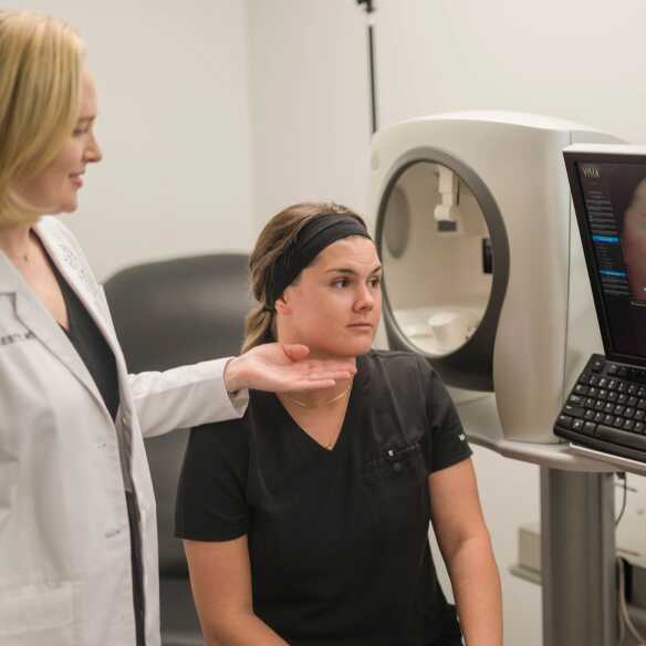 Best cosmetic dermatologist in St Petersburg